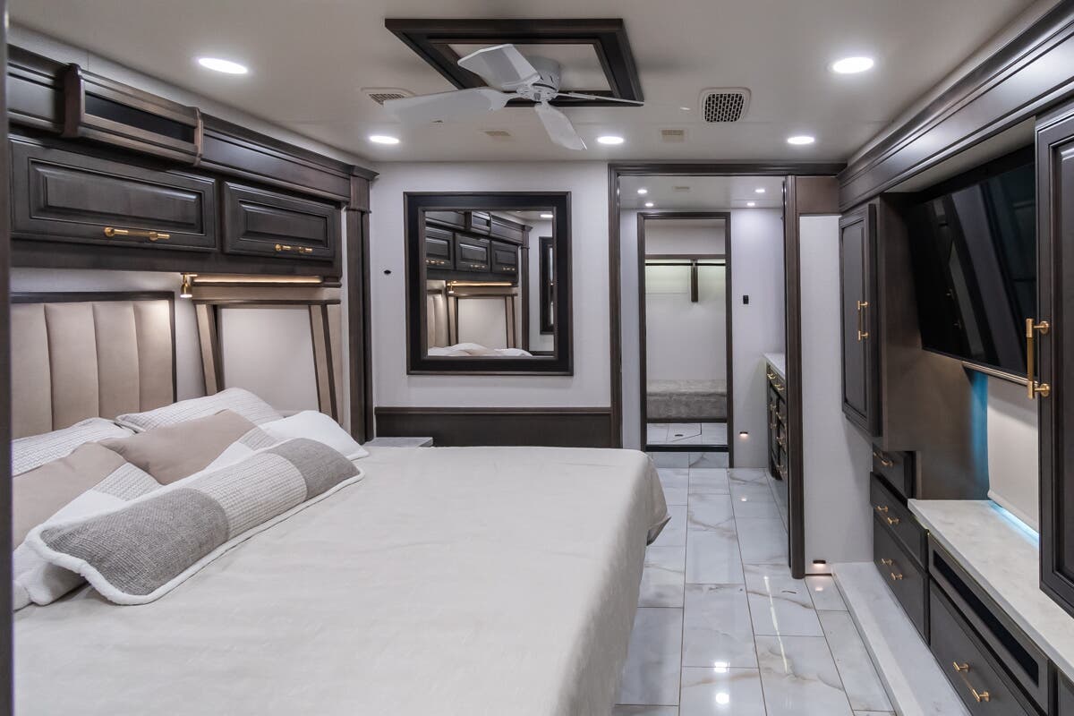 Bus-Stuff.com Class A Rv For Sale