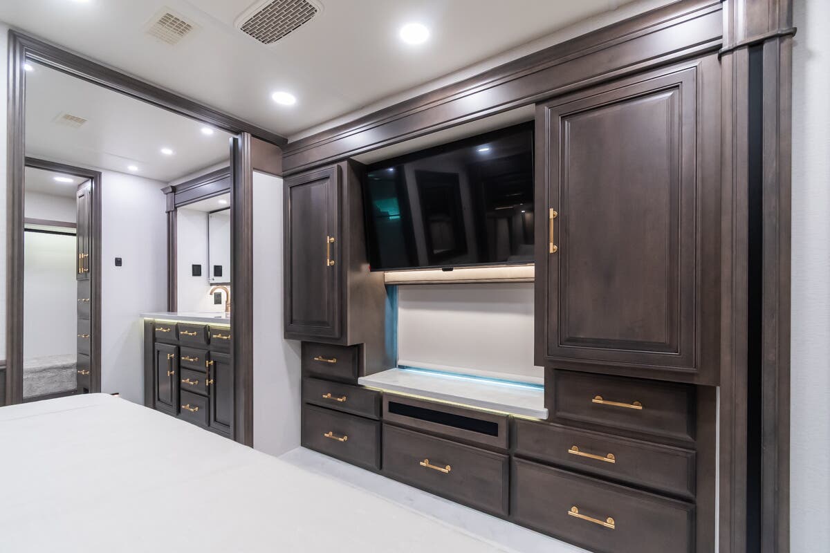 Bus-Stuff.com Class A Rv For Sale