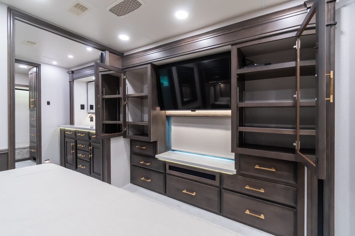Bus-Stuff.com Class A Rv For Sale