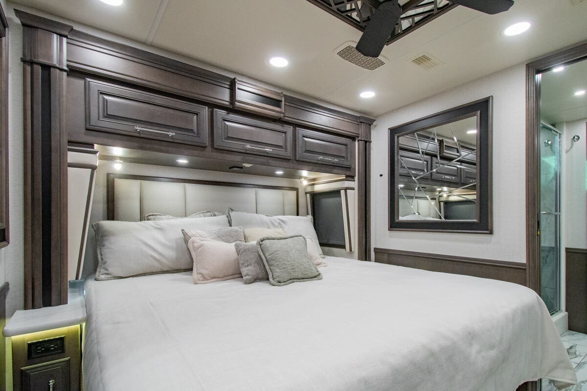 Bus-Stuff.com Class A Rv For Sale