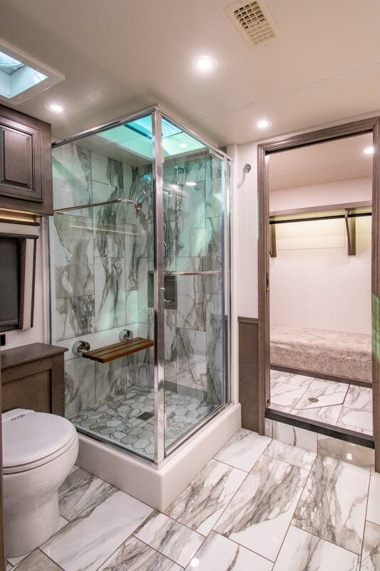 Bus-Stuff.com Class A Rv For Sale