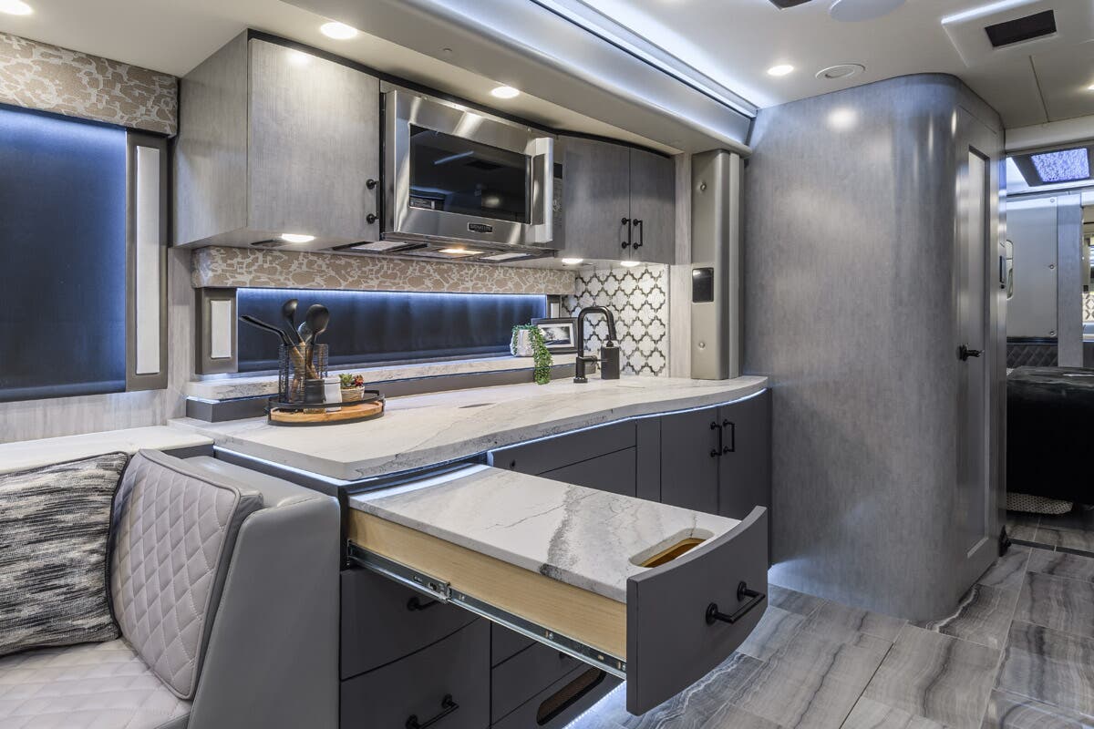 Bus-Stuff.com Class A Rv For Sale
