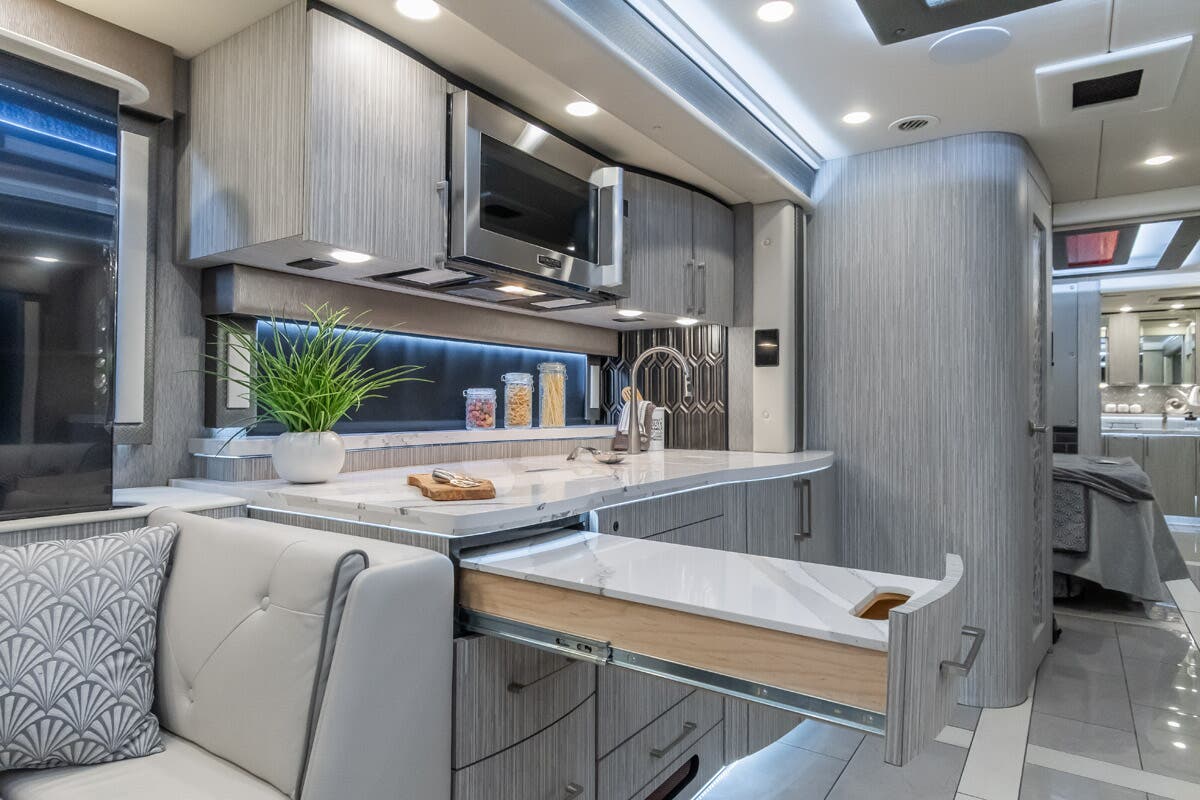 Bus-Stuff.com Class A Rv For Sale