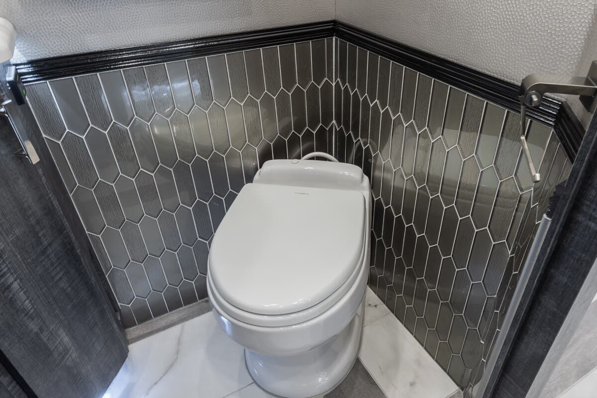 Bus-Stuff.com Class A Rv For Sale