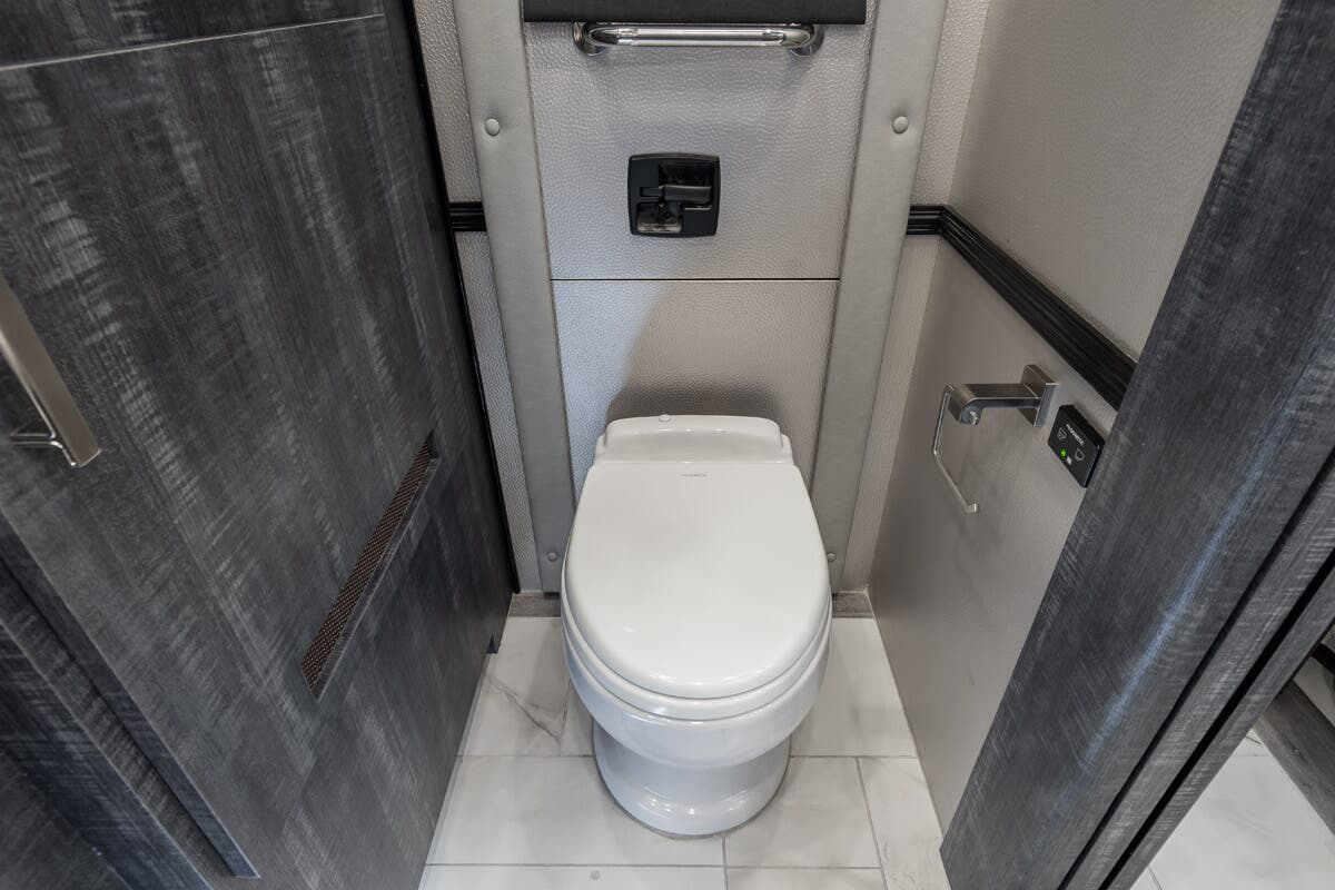 Bus-Stuff.com Class A Rv For Sale