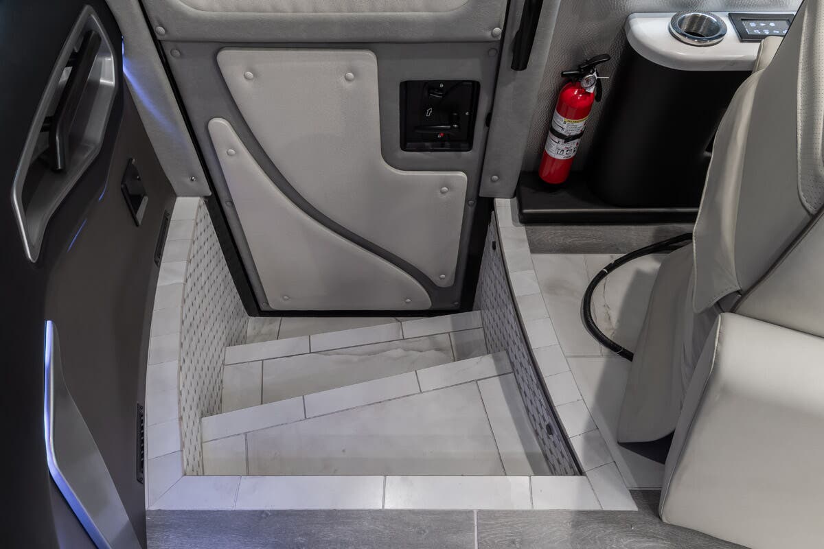 Bus-Stuff.com Class A Rv For Sale