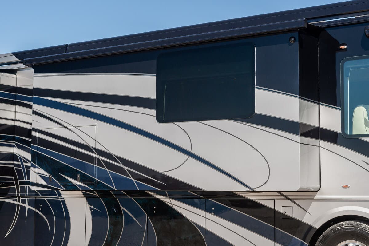 Bus-Stuff.com Class A Rv For Sale