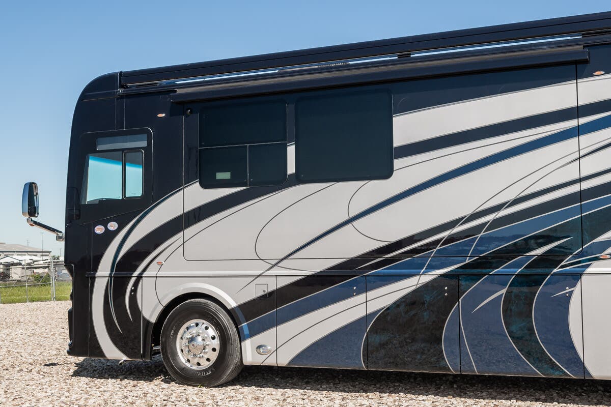 Bus-Stuff.com Class A Rv For Sale