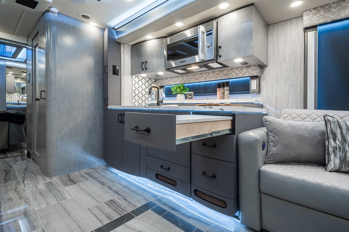 Bus-Stuff.com Class A Rv For Sale