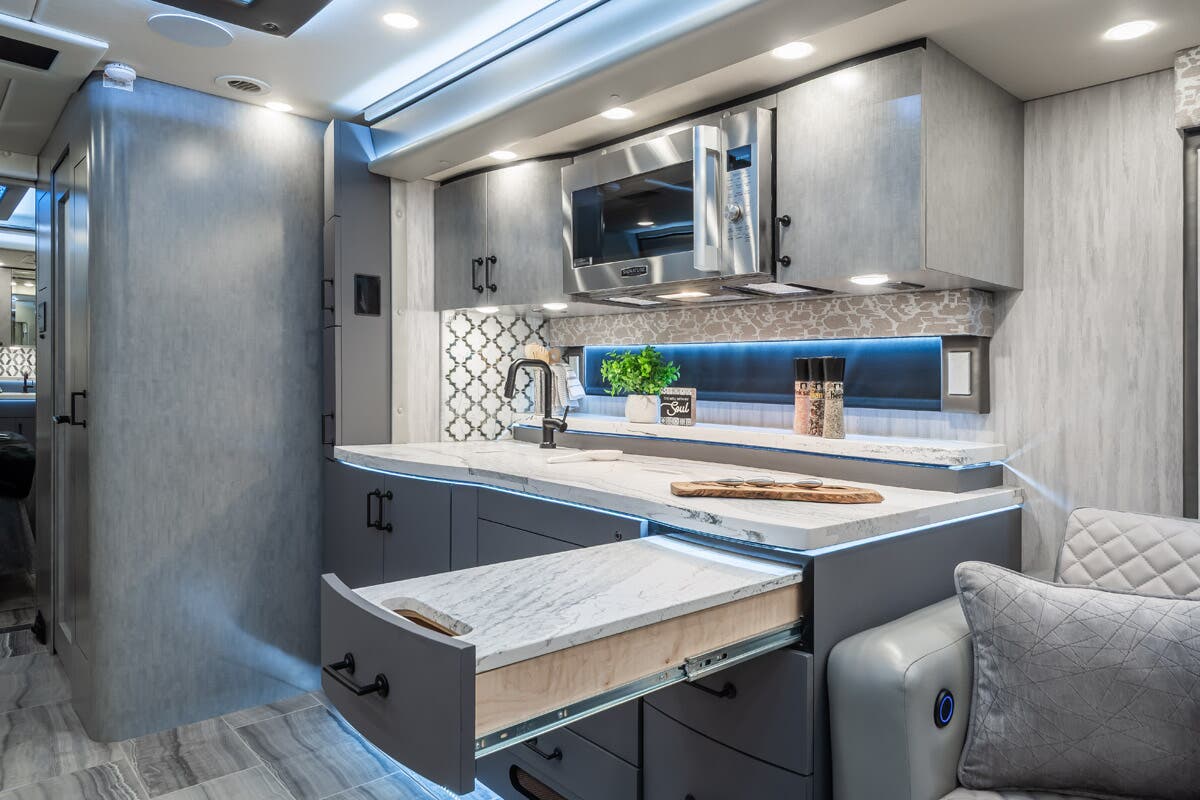 Bus-Stuff.com Class A Rv For Sale