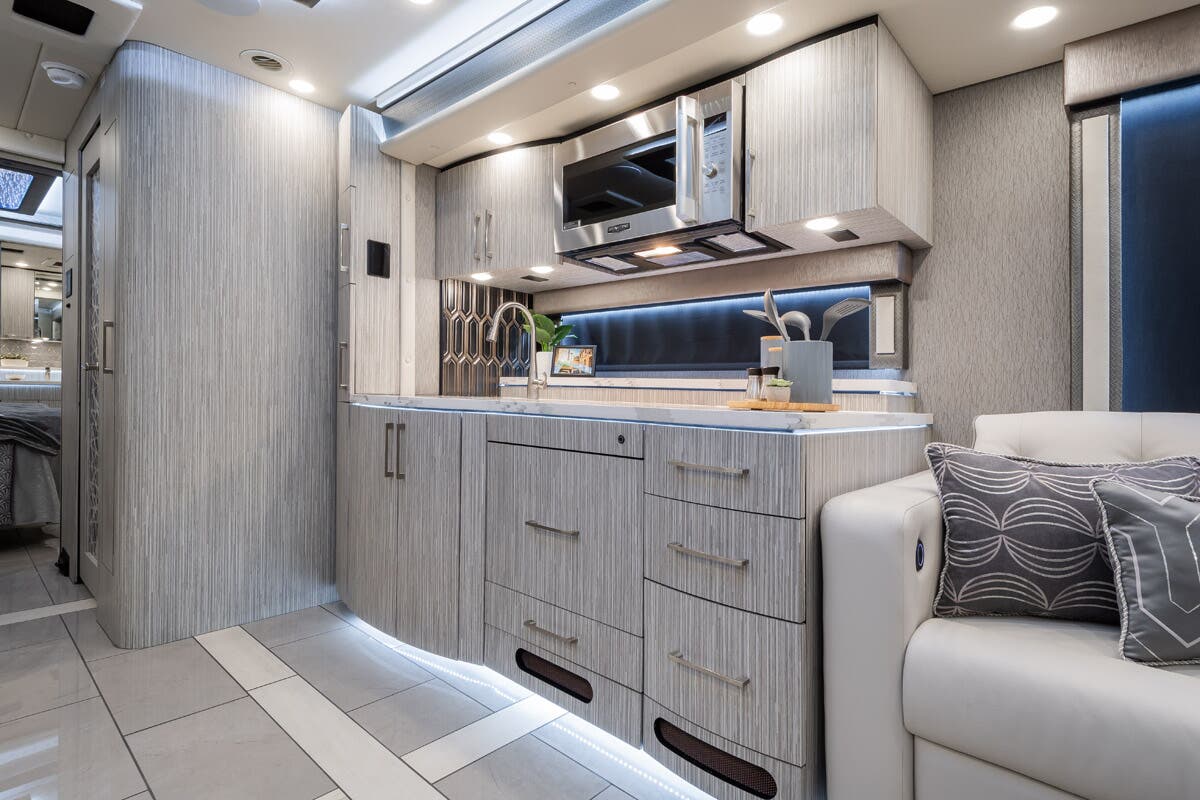 Bus-Stuff.com Class A Rv For Sale