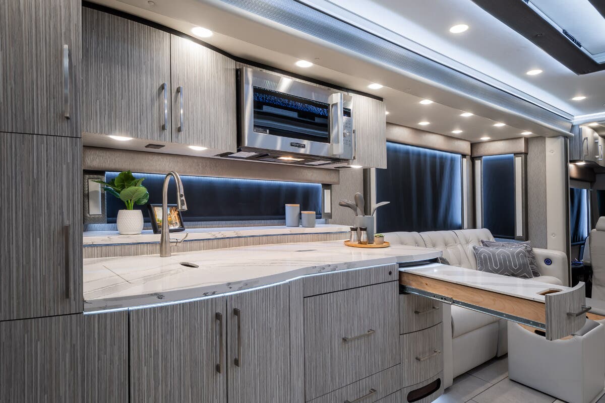 Bus-Stuff.com Class A Rv For Sale