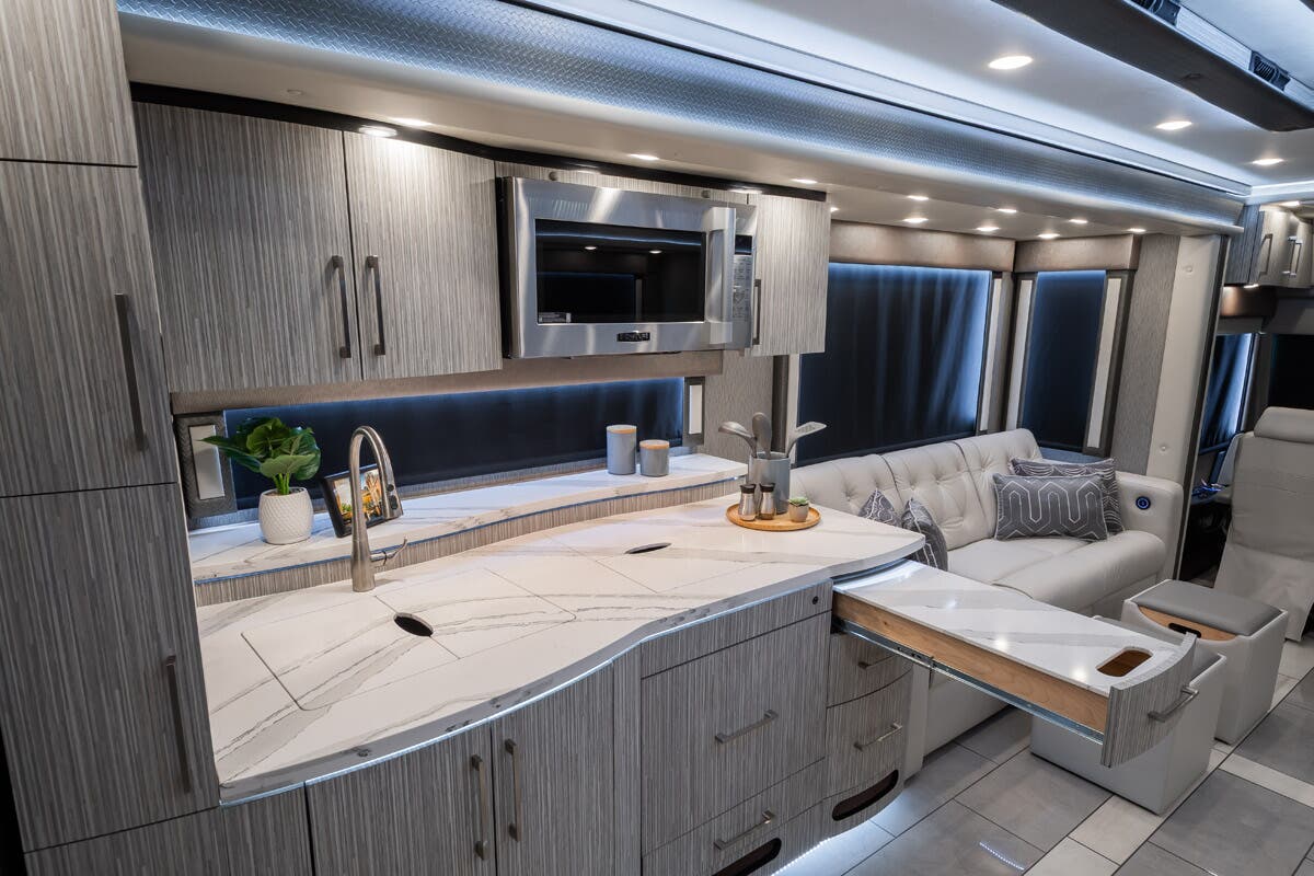 Bus-Stuff.com Class A Rv For Sale