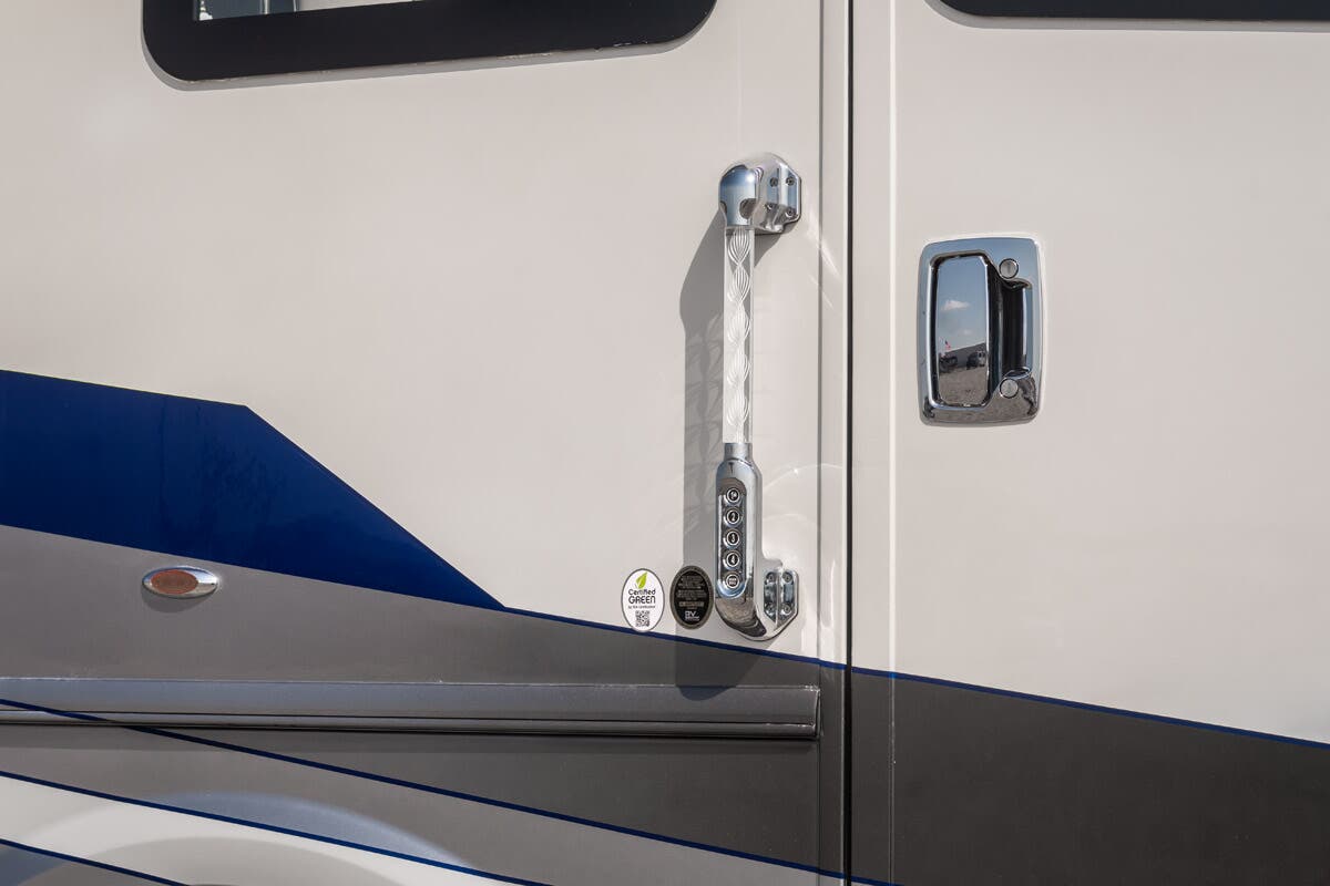 Bus-Stuff.com Class A Rv For Sale