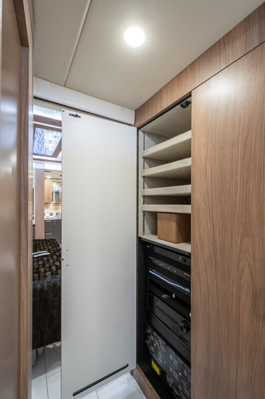 Bus-Stuff.com Class A Rv For Sale