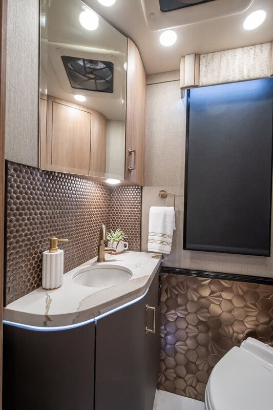 Bus-Stuff.com Class A Rv For Sale
