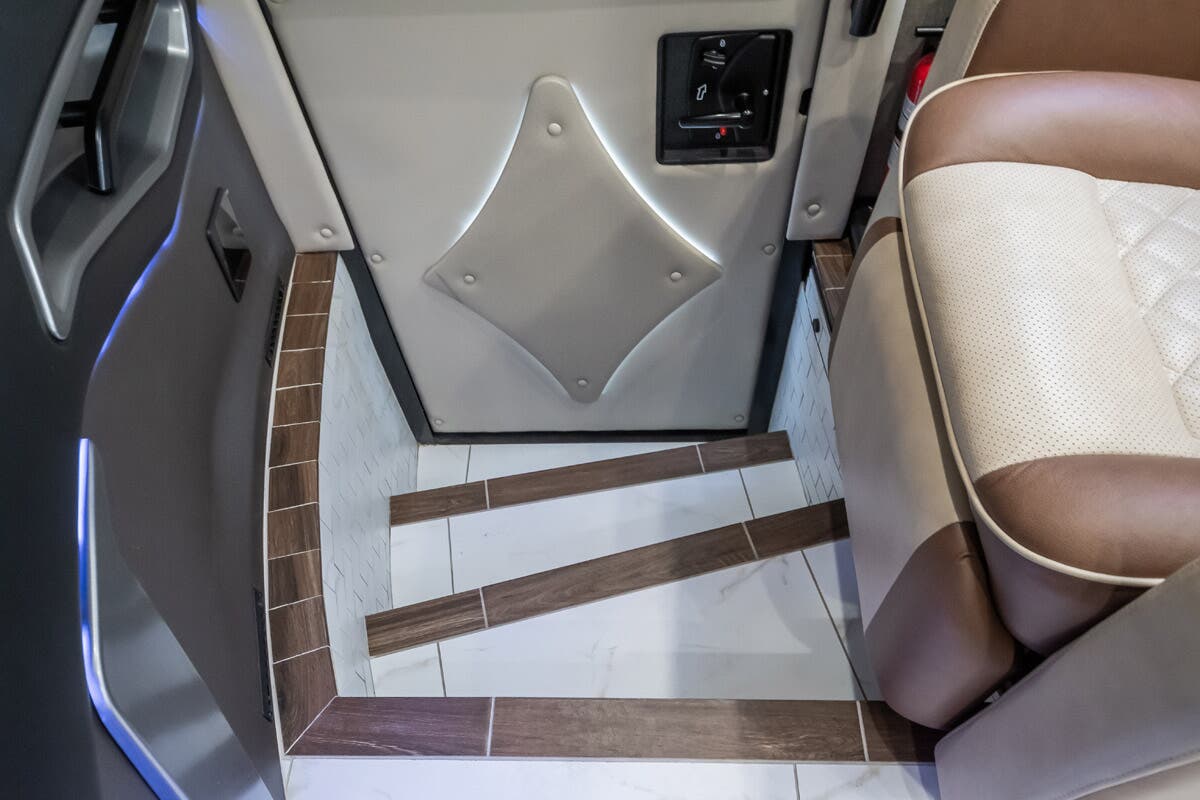 Bus-Stuff.com Class A Rv For Sale