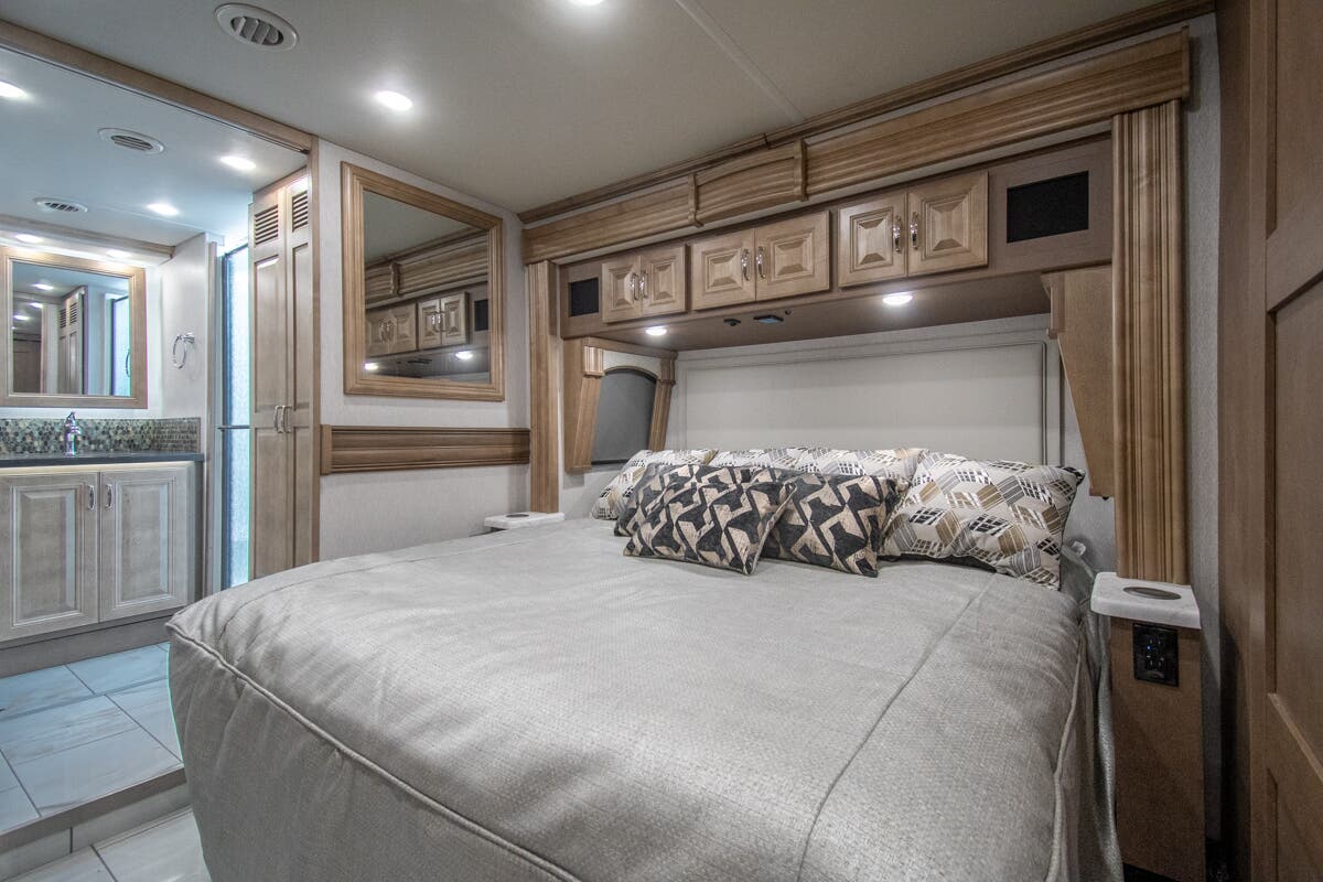 Bus-Stuff.com Class A Rv For Sale