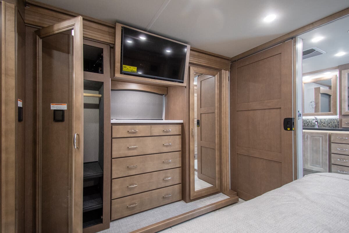 Bus-Stuff.com Class A Rv For Sale