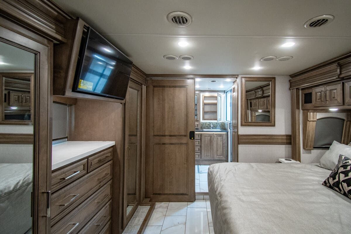Bus-Stuff.com Class A Rv For Sale