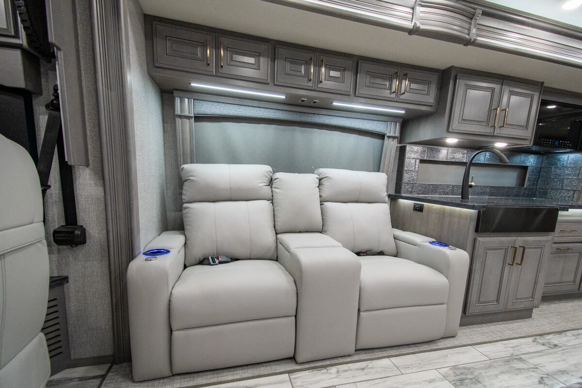 Bus-Stuff.com Class A Rv For Sale