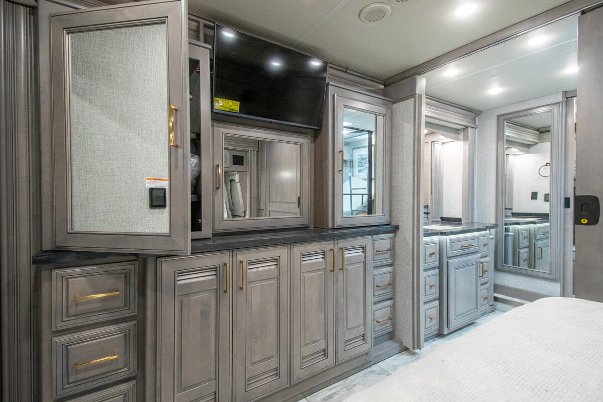 Bus-Stuff.com Class A Rv For Sale