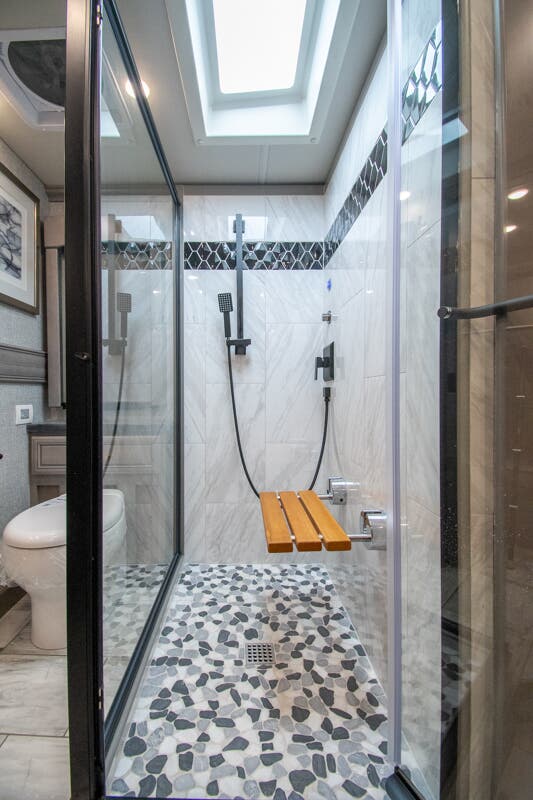 Bus-Stuff.com Class A Rv For Sale