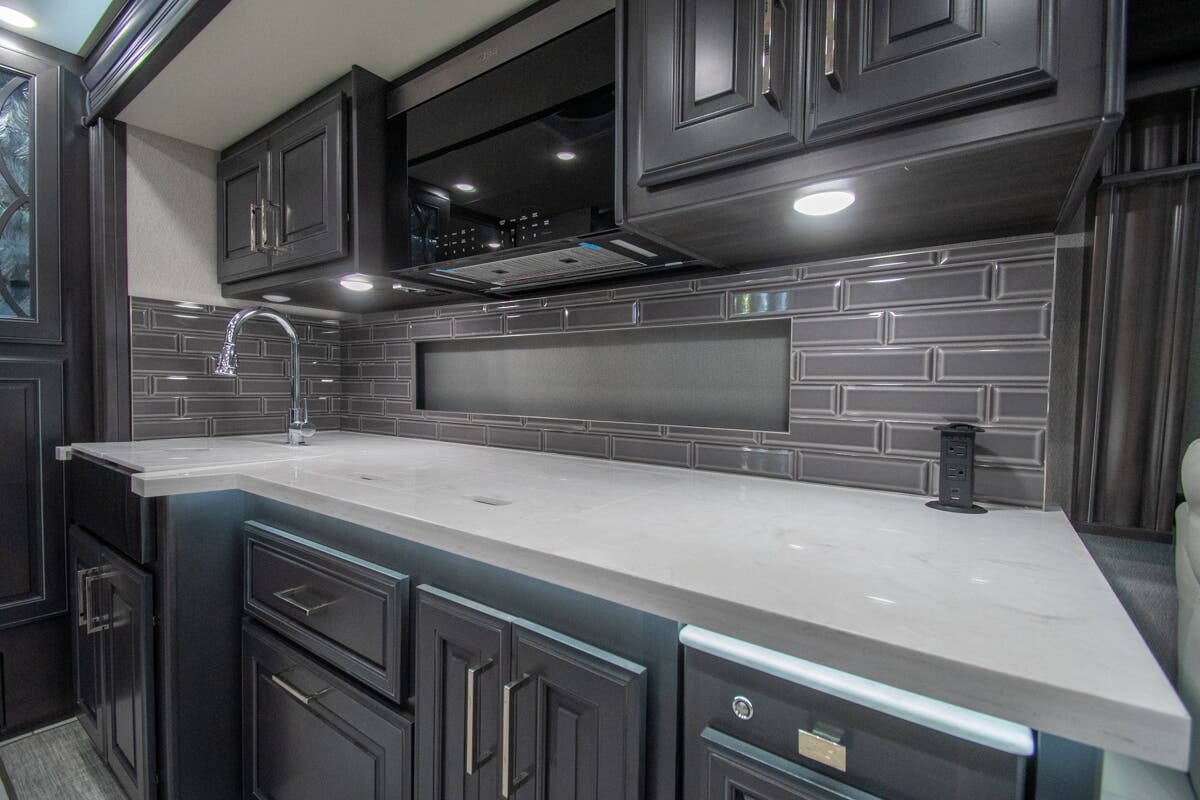 Bus-Stuff.com Class A Rv For Sale