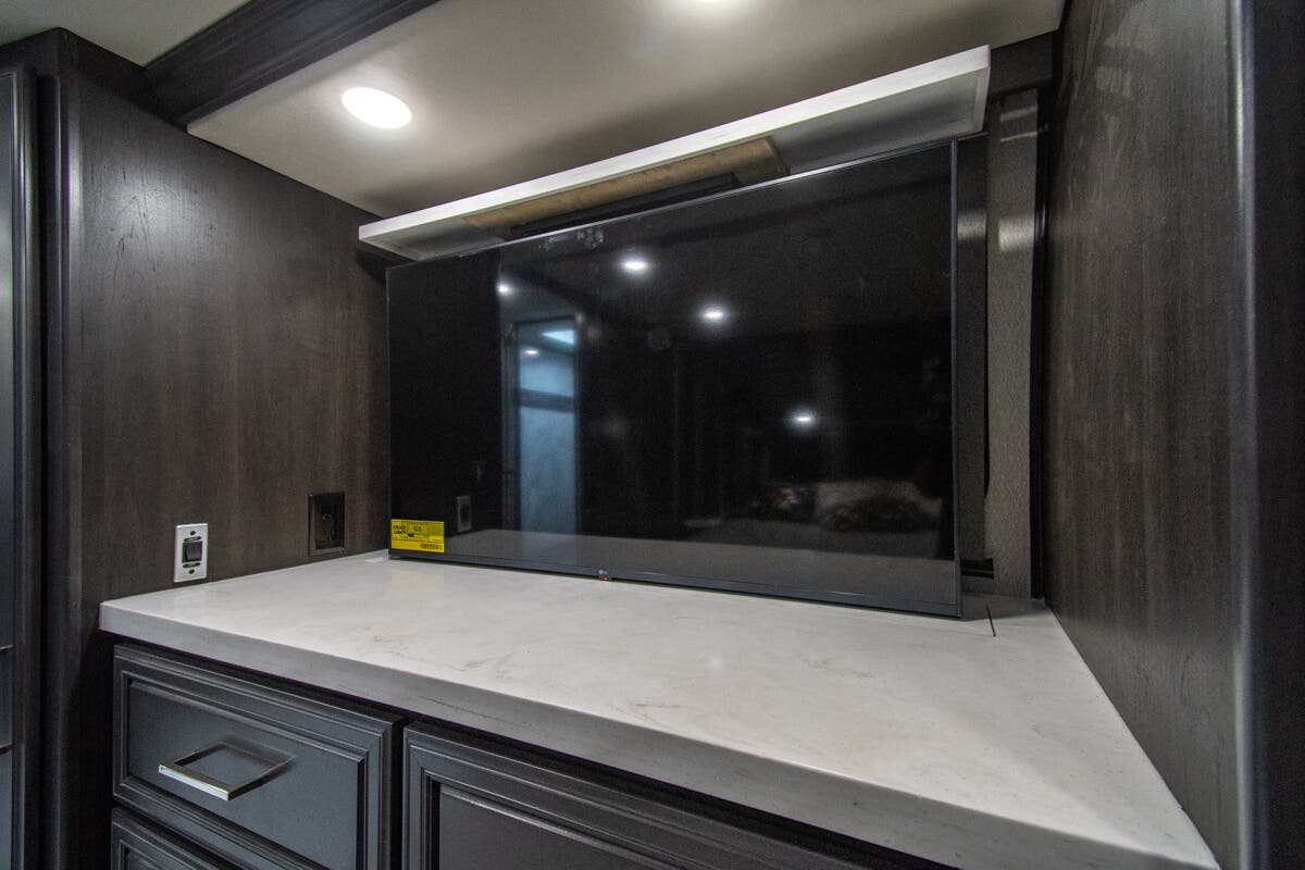 Bus-Stuff.com Class A Rv For Sale