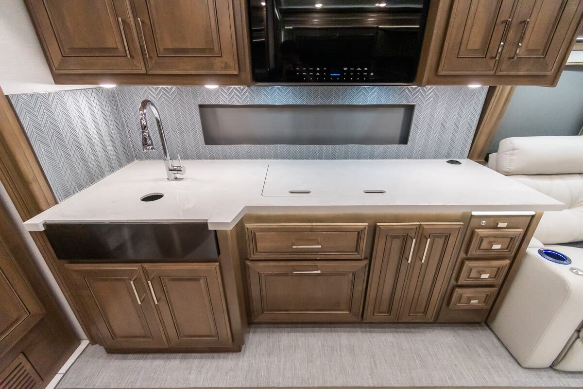Bus-Stuff.com Class A Rv For Sale