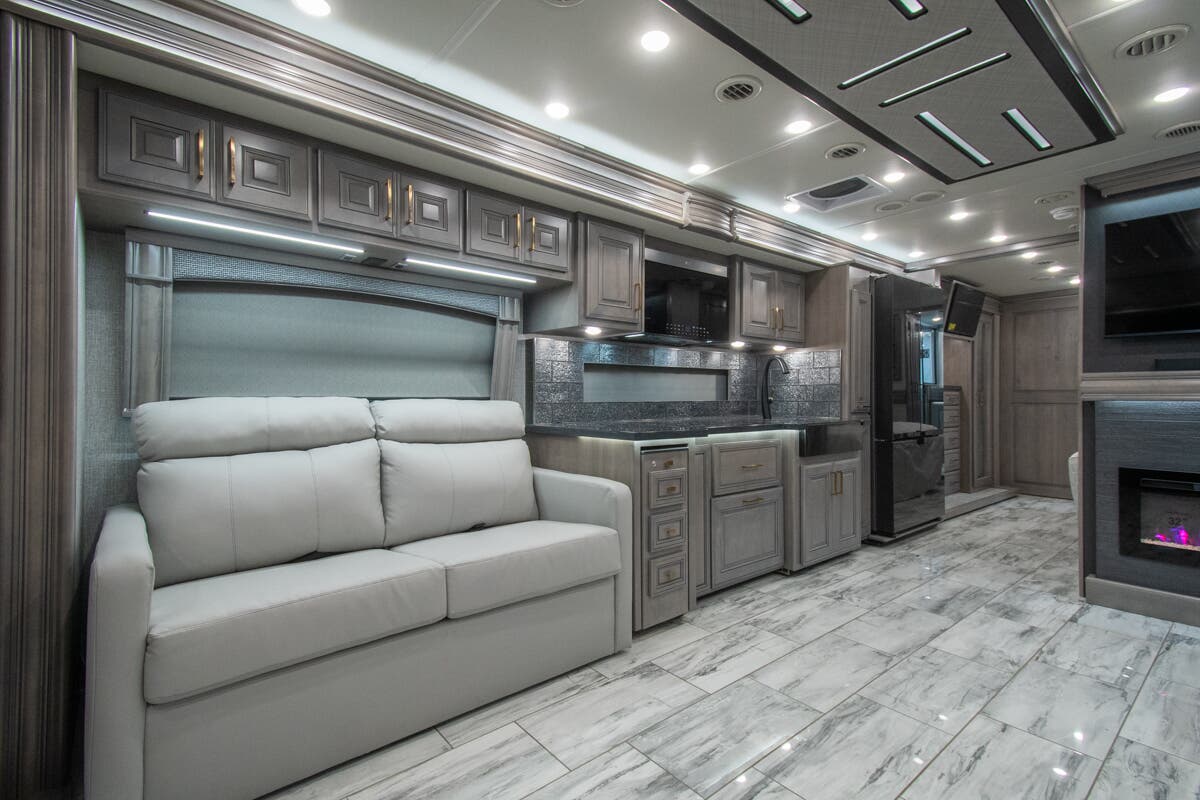 Bus-Stuff.com Class A Rv For Sale