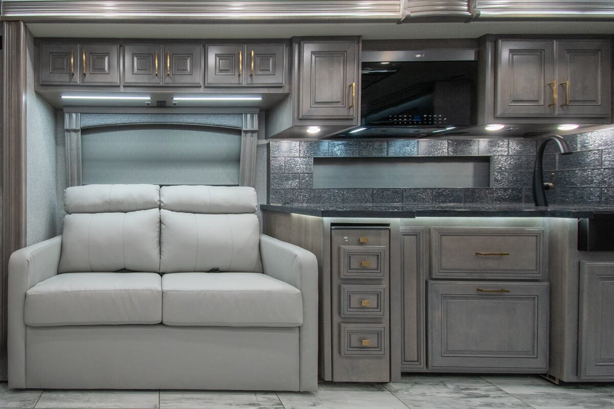 Bus-Stuff.com Class A Rv For Sale