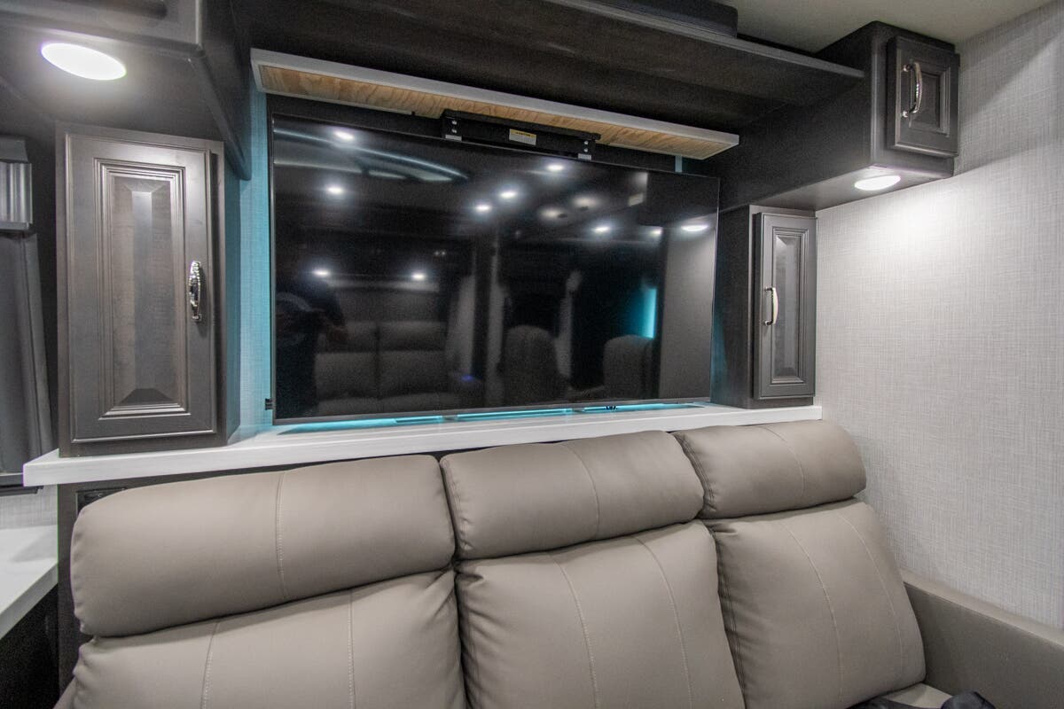 Bus-Stuff.com Class A Rv For Sale