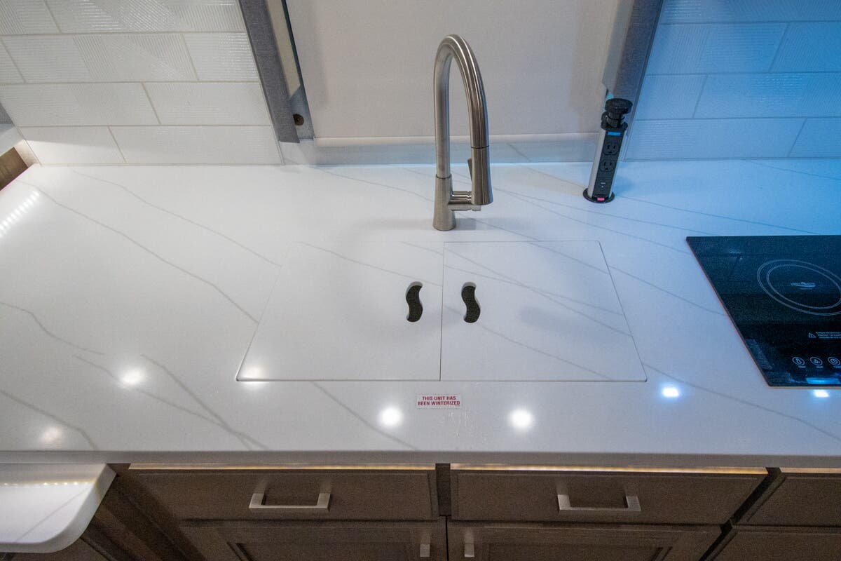 Bus-Stuff.com Class A Rv For Sale