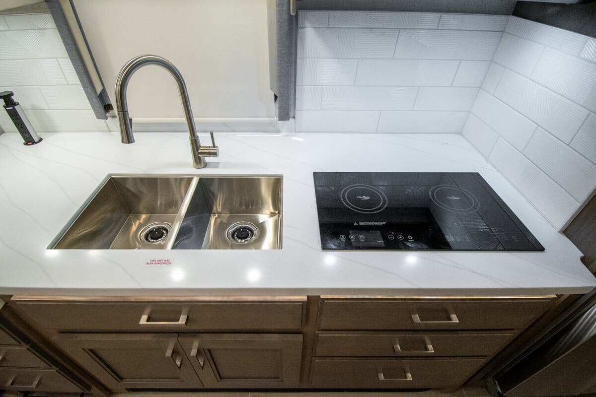 Bus-Stuff.com Class A Rv For Sale