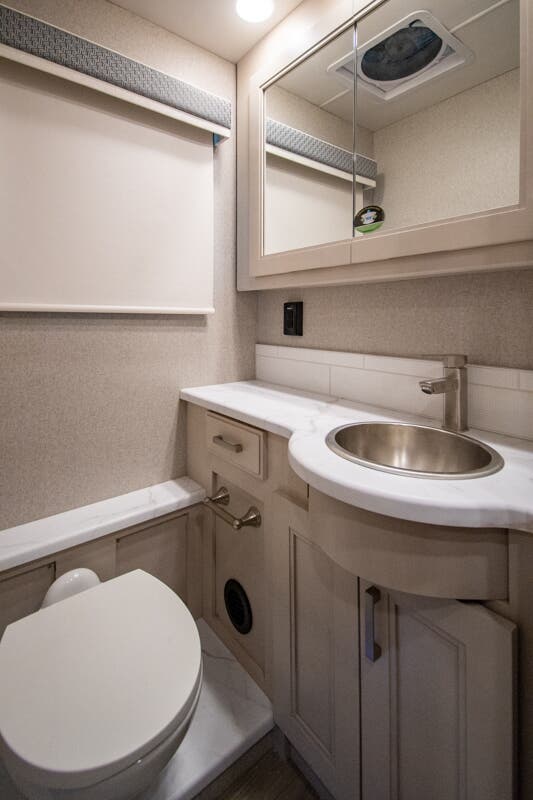 Bus-Stuff.com Class A Rv For Sale