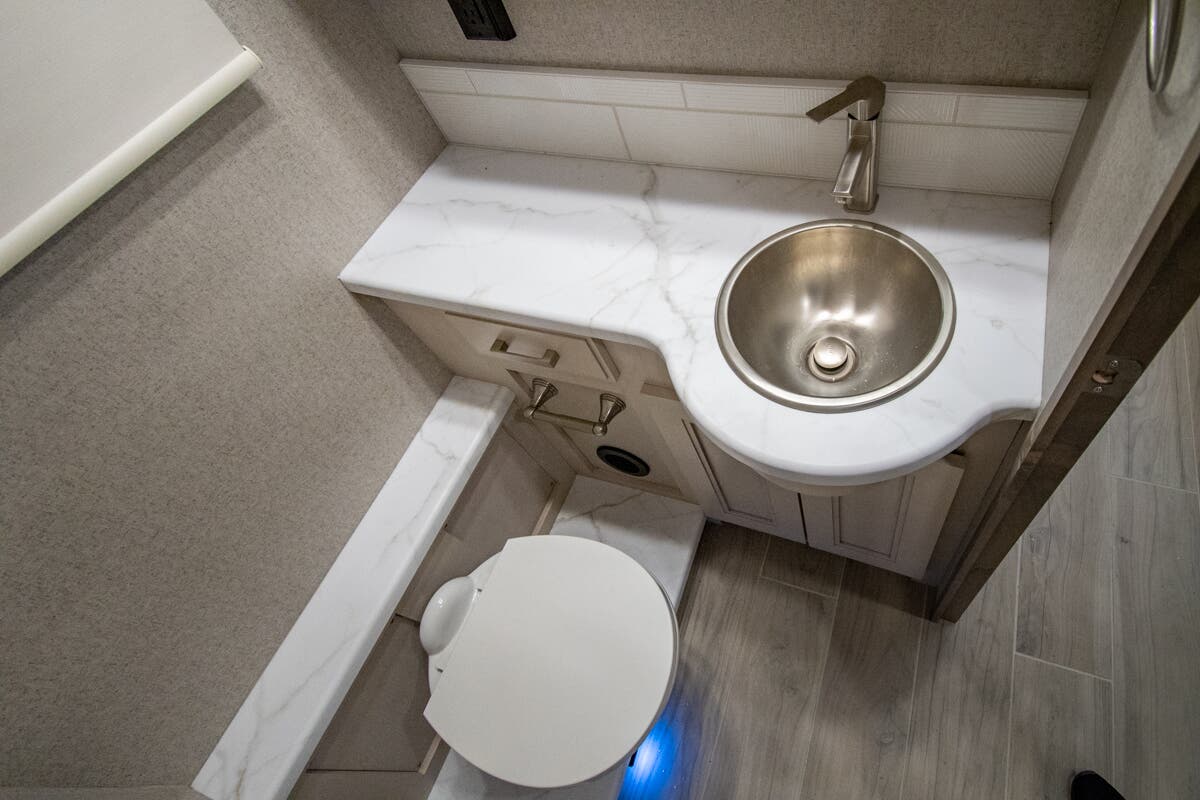 Bus-Stuff.com Class A Rv For Sale