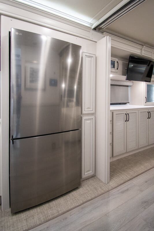 Bus-Stuff.com Class A Rv For Sale