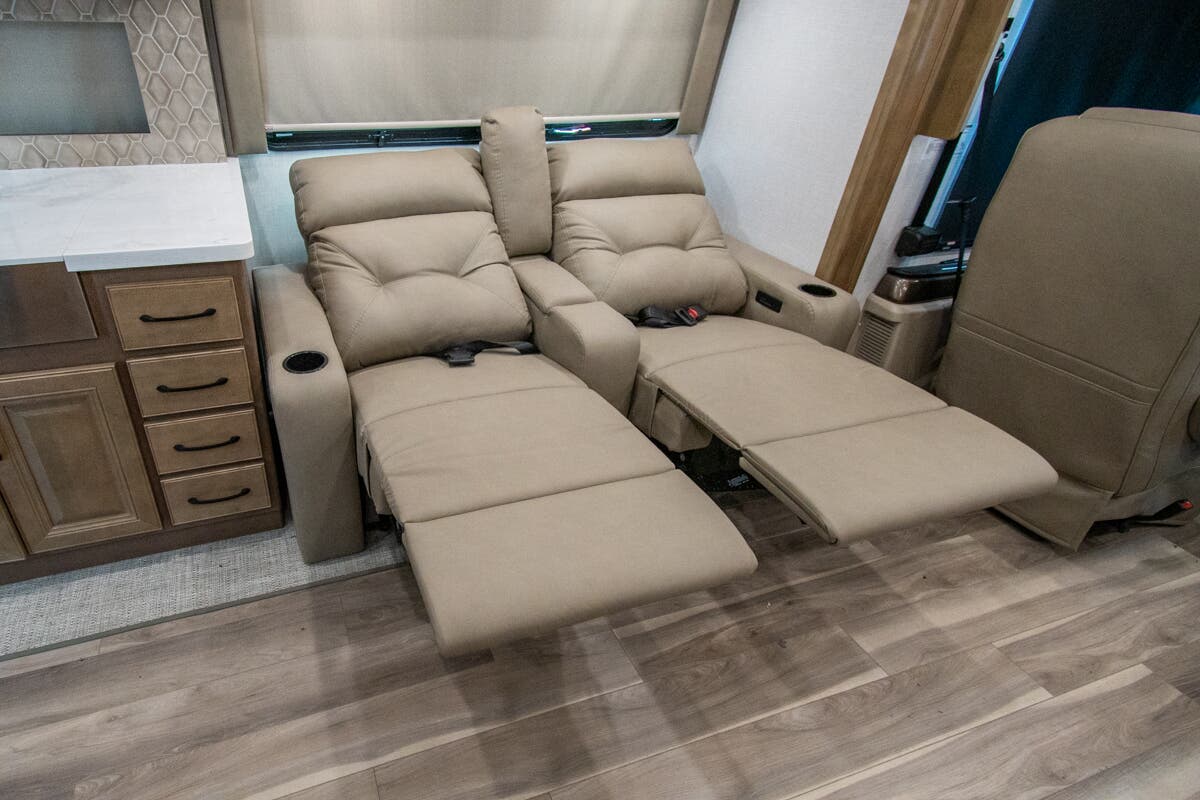 Bus-Stuff.com Class A Rv For Sale