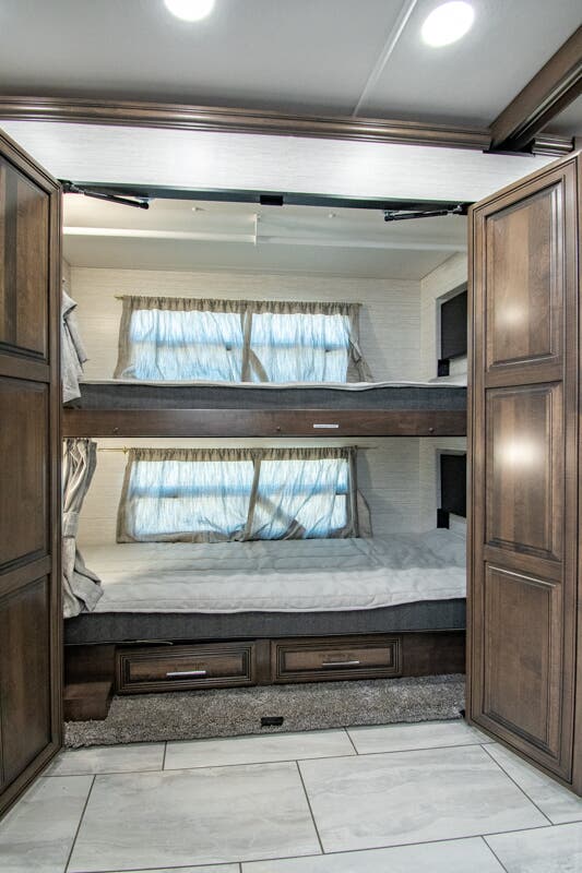 Bus-Stuff.com Class A Rv For Sale