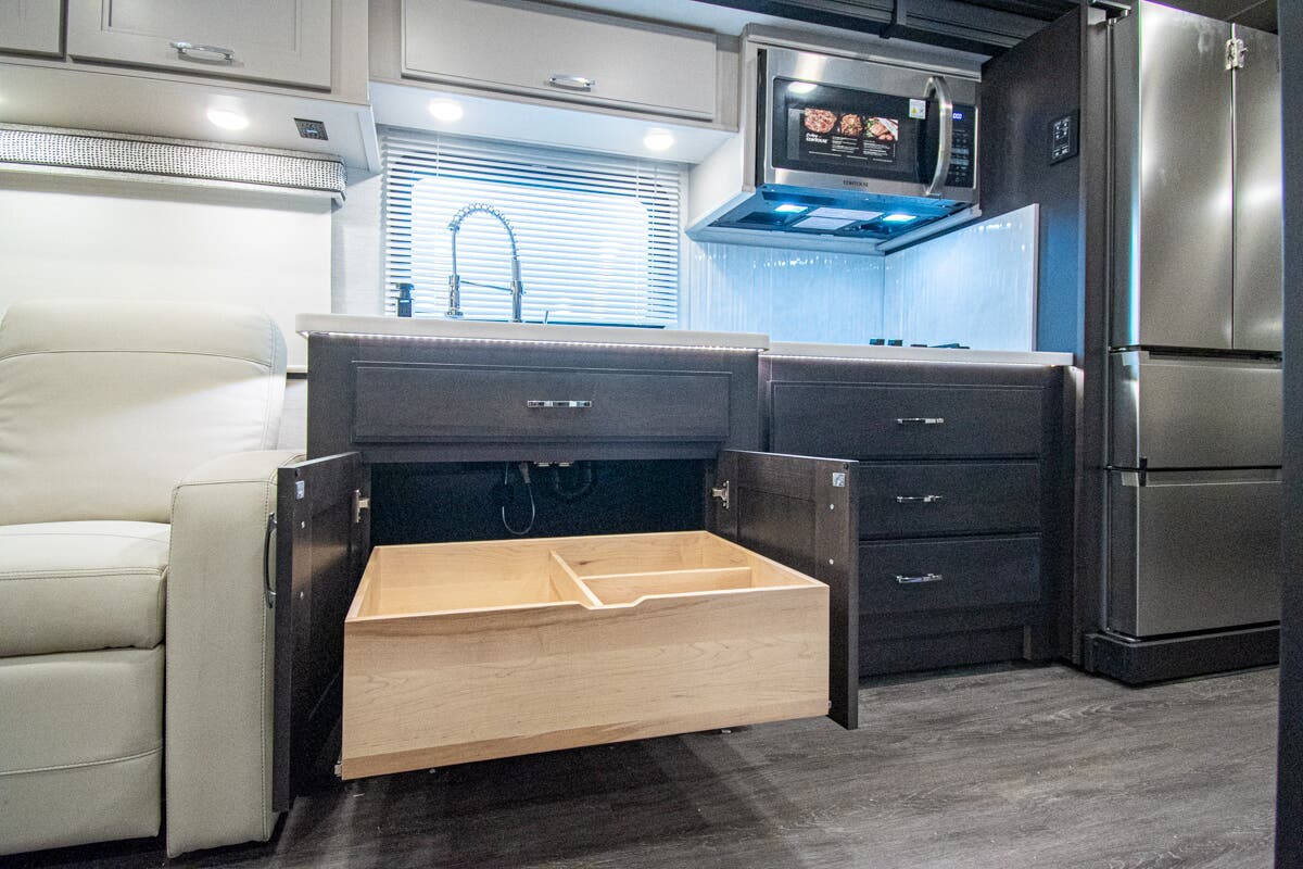 Bus-Stuff.com Class A Rv For Sale