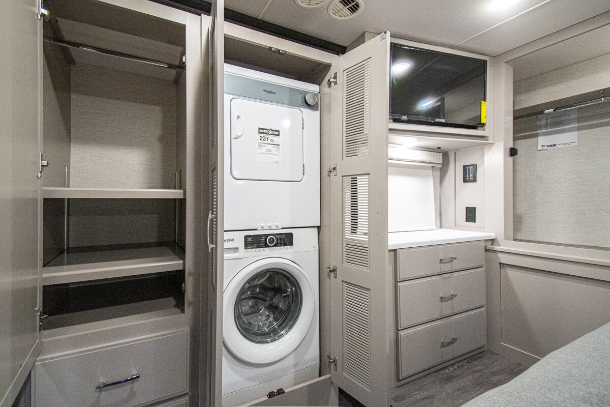 Bus-Stuff.com Class A Rv For Sale