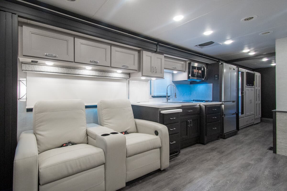 Bus-Stuff.com Class A Rv For Sale