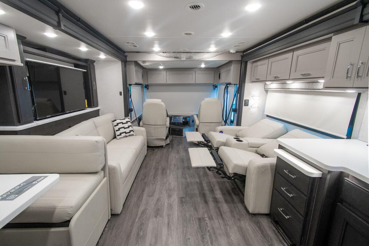 Bus-Stuff.com Class A Rv For Sale