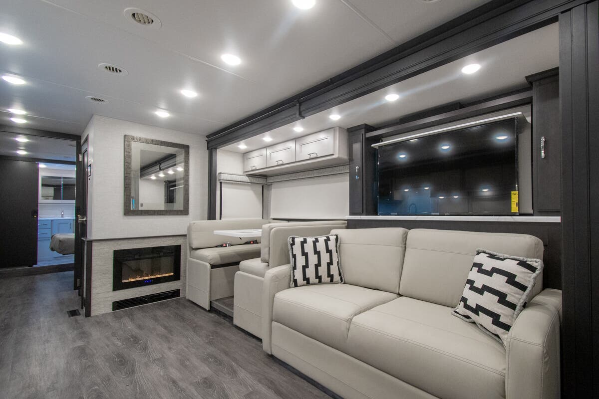 Bus-Stuff.com Class A Rv For Sale