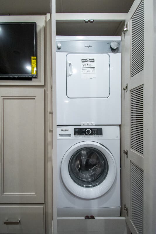 Bus-Stuff.com Class A Rv For Sale