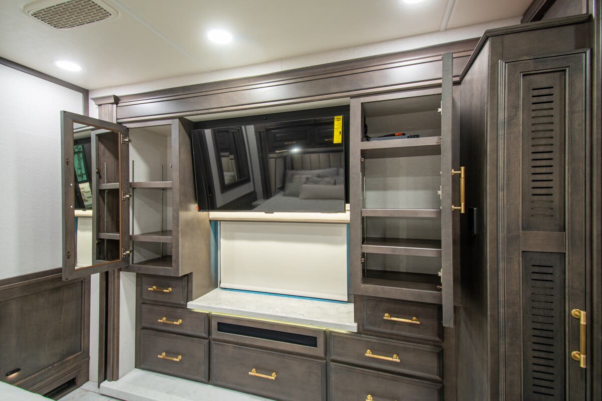 Bus-Stuff.com Class A Rv For Sale