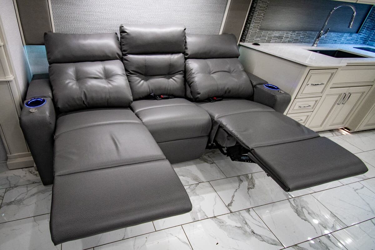 Bus-Stuff.com Class A Rv For Sale