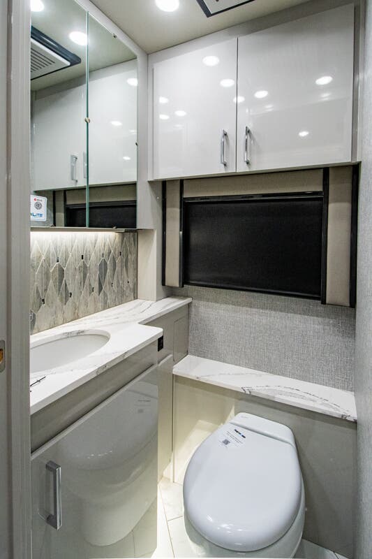Bus-Stuff.com Class A Rv For Sale