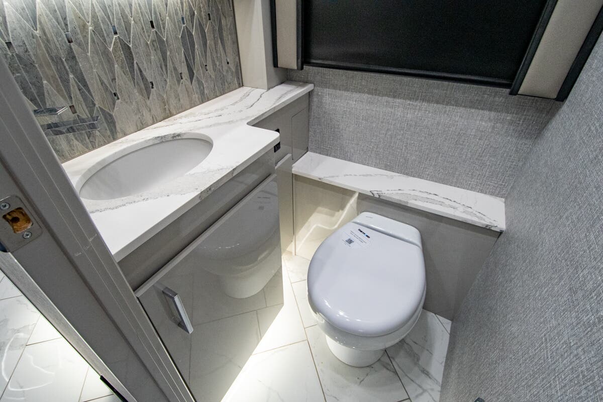 Bus-Stuff.com Class A Rv For Sale